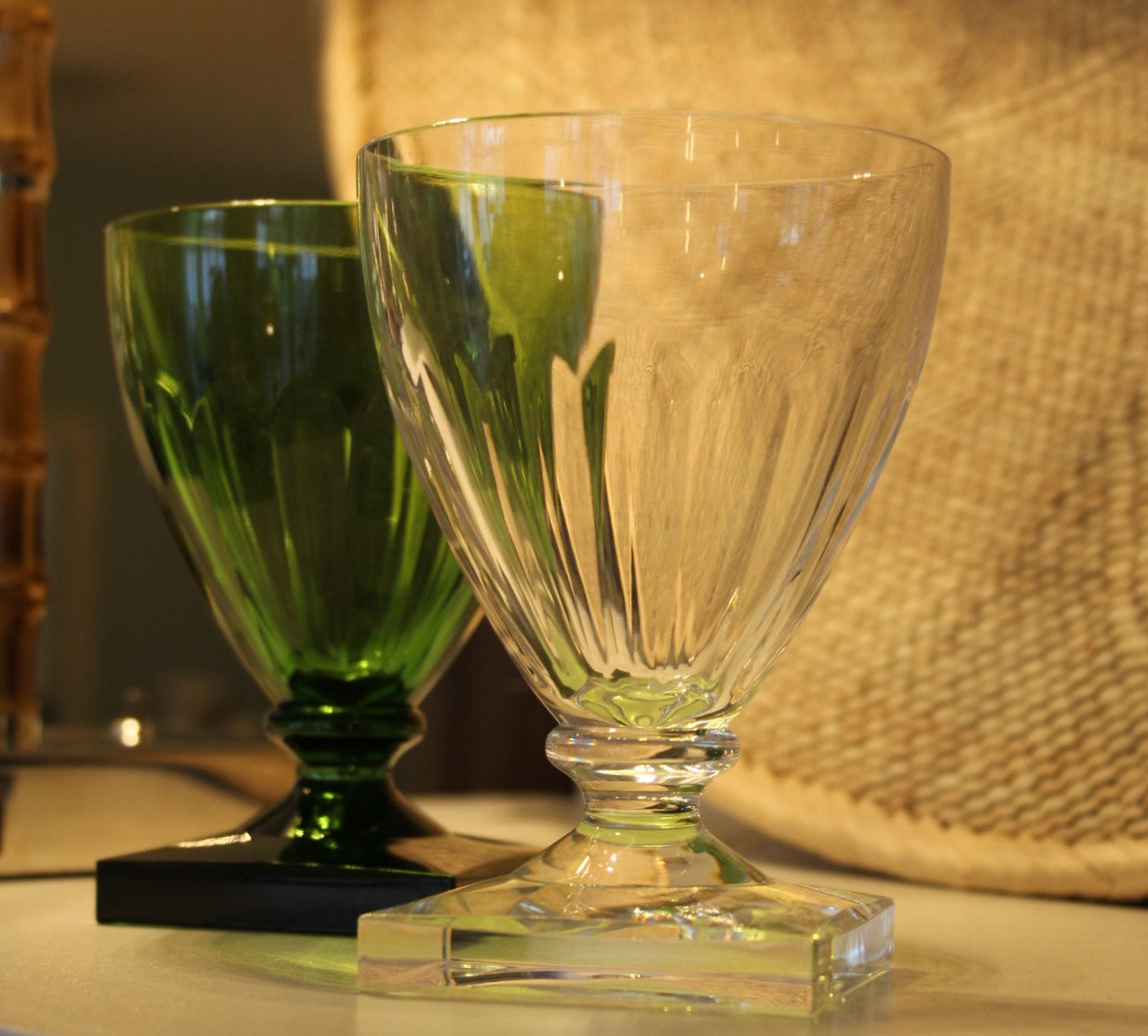 Verre Acrylique à Pied